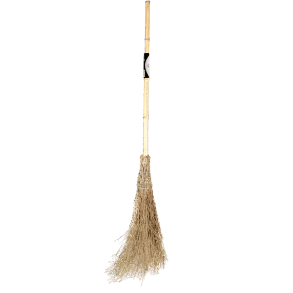 Miotła do zamiatania z bambusowym trzonkiem i gałązkami brzozowymi, 180 cm – Excellent Horse Bamboo Rijsbezem