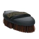 Miękka szczotka dla koni do kurzu i piasku z elastyczną górną częścią – Excellent Horse Flexi Brush Soft