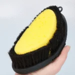 Szczotka z gąbką do mycia koni, z elastyczną górną częścią – Excellent Horse Flexi Brush Sponge - obrazek 5