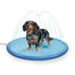 Mata zraszająca dla psów z przyłączem do węża ogrodowego, S 100 cm – Coolpets Splash Sprinkler Pad