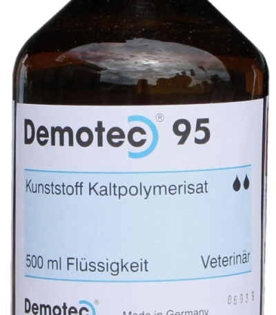 Płyn do pielęgnacji racic, 500 ml – Demotec 95