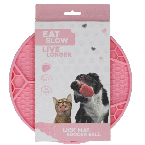 Mata do lizania dla psów z motywem piłki nożnej i przyssawkami, Ø 22 cm, różowa – Eat Slow Live Longer Lick Mat Soccer Ball