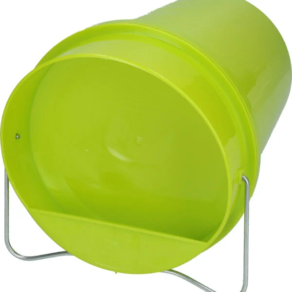 Plastikowe wiadro poidłowe dla kur 6 l limonkowe – Gaun