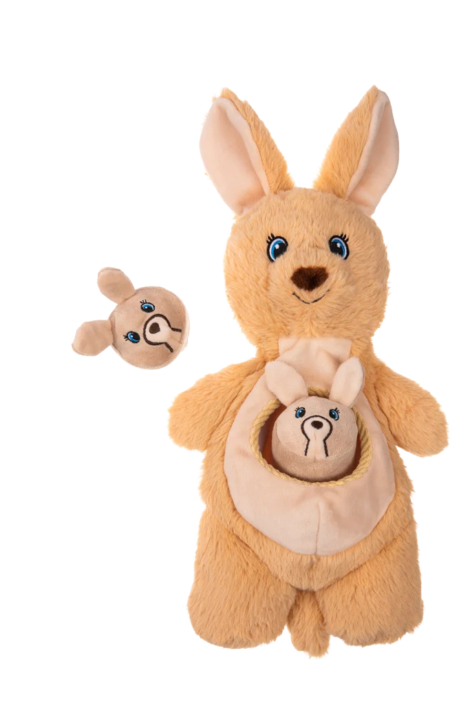 Pluszak dla psa z piszczałkami i 2 ukrytymi zabawkami – Growl Sidekicks Kanga Joey - obrazek 2