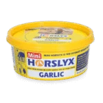 Lizawka dla koni jako nagroda, 650 g – Horslyx Mini Czosnek