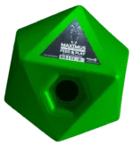 Kostka do zabawy z paszą dla koni z otworem na przysmaki 37 mm, zielona – Maximus Feed & Play Cube