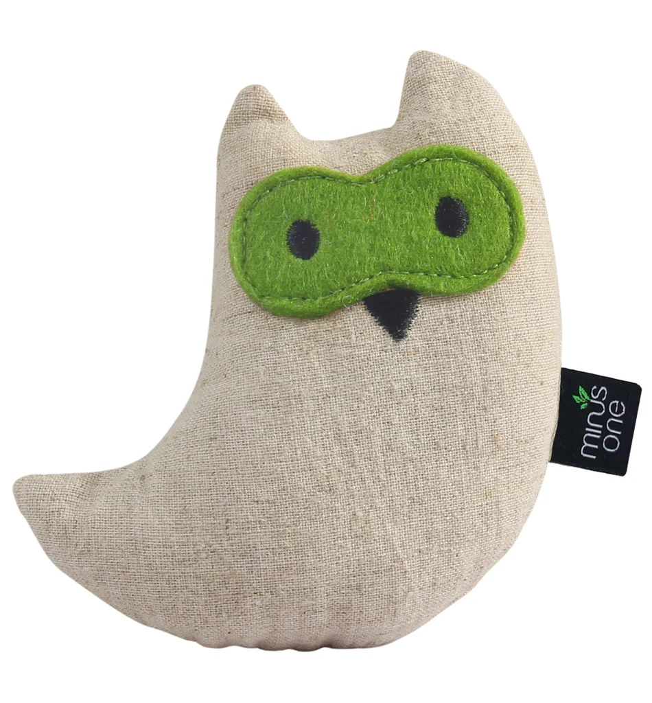 MINU37375.jpg Zabawka dla kota w kształcie sowy z kocimiętką, 10,5 x 9,5 x 2,5 cm – Minus One Docile Buddy Cat Toy Owl - obrazek 1