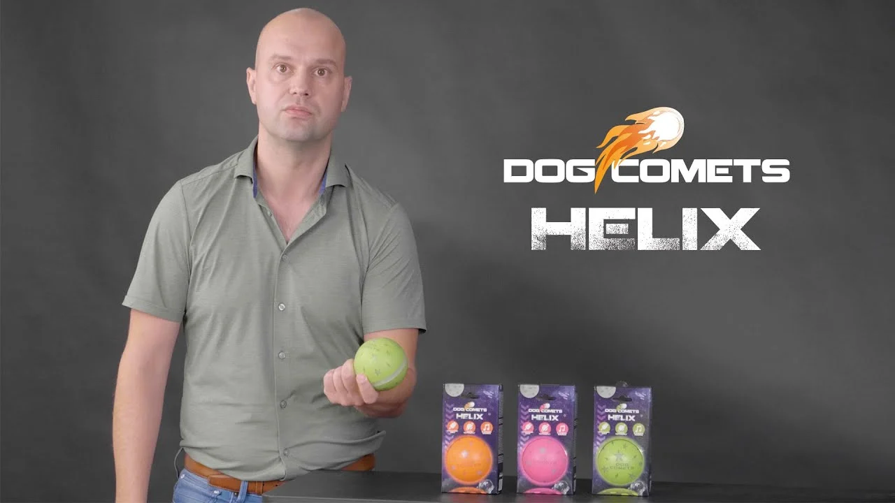 Piłka dla psa z automatycznym ruchem i odgłosami zwierząt, pomarańczowa – Dog Comets Helix - obrazek 3