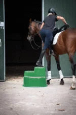 Podest do wsiadania z 3 stopniami antypoślizgowymi, zielony, 53 cm – Excellent Horse - obrazek 3