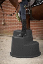 Podest do wsiadania, 3 antypoślizgowe stopnie, czarny, 53 cm – Excellent Horse - obrazek 5