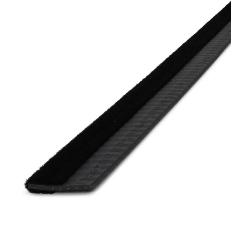 Listwa uszczelniająca do drzwi przeciw gryzoniom mocowana na rzep – Raxit Quick Ready to Use (1m) 20 mm
