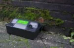 Naklejka ostrzegawcza do przynęty monitorującej lub pułapki zatrzaskowej, 8 x 4 cm, 100 sztuk – Hofman Pest Control, Nie zatrute / Pułapka zatrzaskowa - obrazek 2