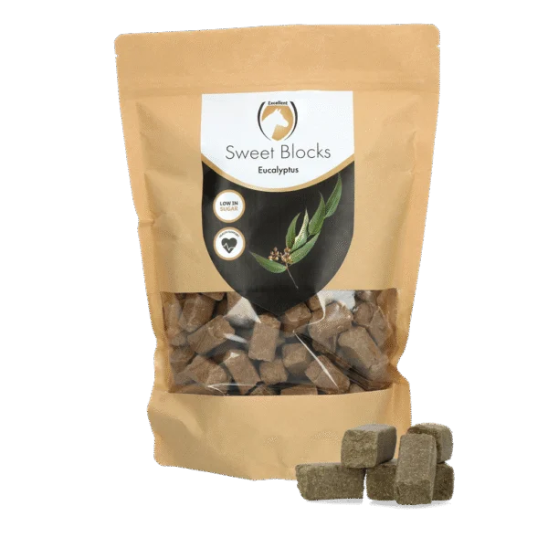 Przysmaki dla koni Eucalyptus, niskocukrowe, 1 kg – Excellent Horse Sweet Blocks