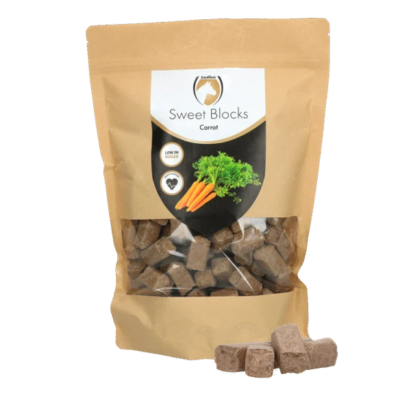 Przysmaki dla koni z marchewką, niskocukrowe, 1 kg – Excellent Horse Sweet Blocks