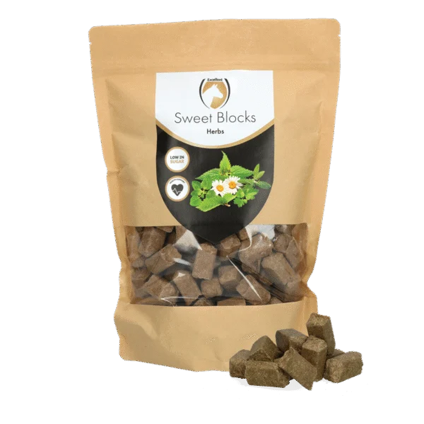 Przysmaki dla koni z ziołami, 1 kg – Excellent Horse Sweet Blocks Herbs