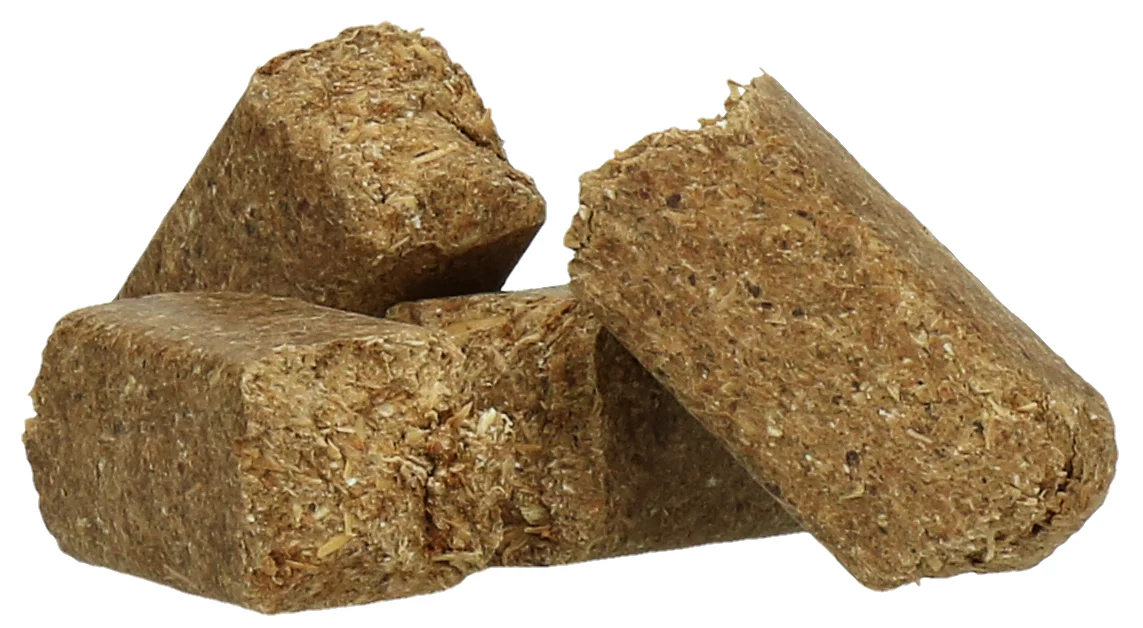 Przysmaki dla koni z jabłkiem, niskocukrowe, 3 kg – Excellent Horse Sweet Blocks - obrazek 2