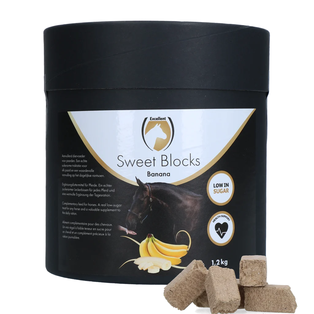 SWEE003AD.png Przysmaki dla koni o smaku banana, niska zawartość cukru, 1,2 kg – Excellent Horse Sweet Blocks - obrazek 1