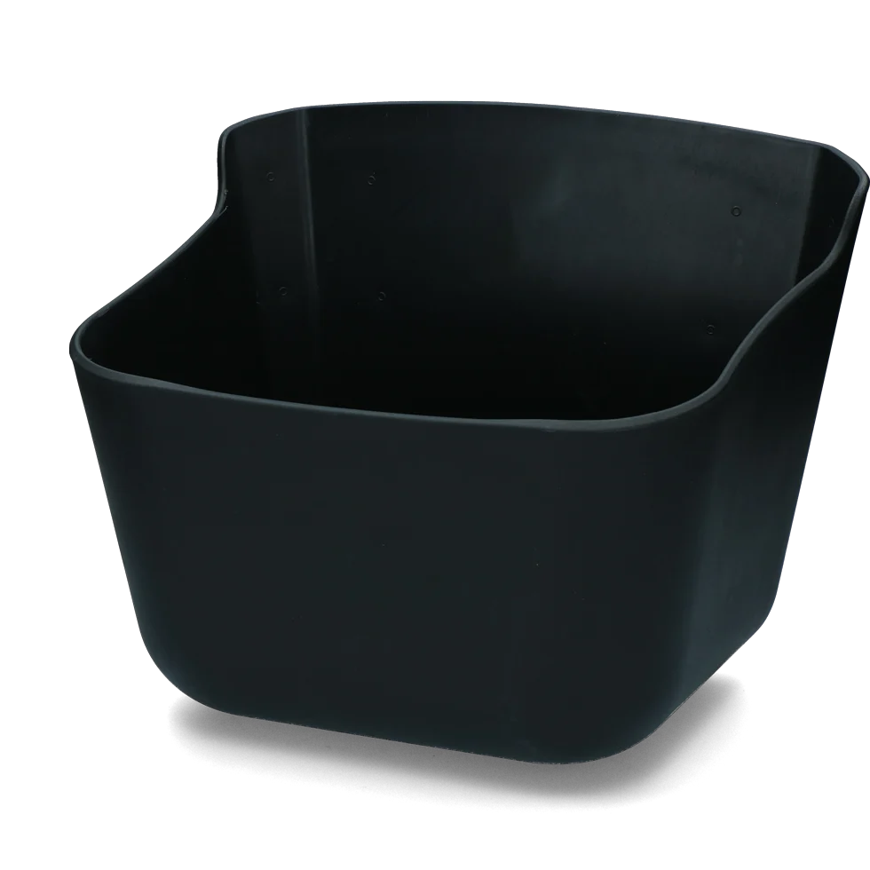 Czarne plastikowe wiadro na paszę i wodę, 15 l – Vplast - obrazek 1