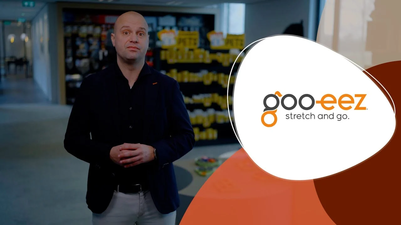 Buty dla psa z antypoślizgową podeszwą, wodoodporne, rozmiar M, kamuflaż i szary, 2 sztuki – Goo-eez Ultras - obrazek 4